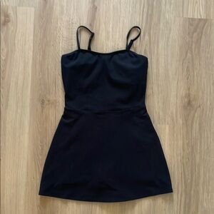 Alo Yoga Tennis Dress Skort in Black